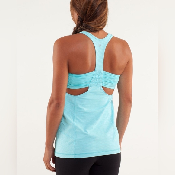 Lululemon Turbo Tank - Picture 5 of 10